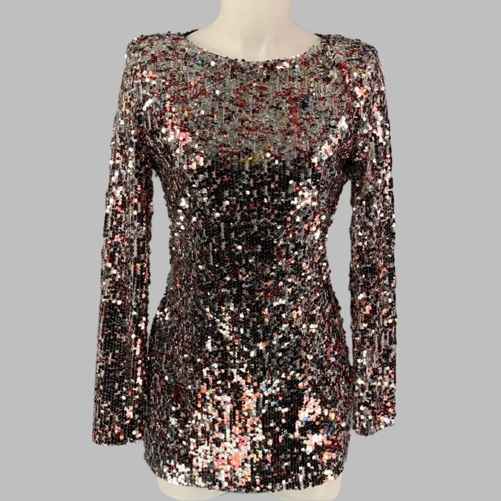 BADGLEY MISCHKA Size M Silver Burgundy Sequined Long Sleeve Mini Dress